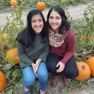 Meet your Posher, Lamia